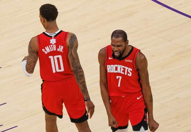 网页版登录入口-低命中率18+1，谢泼德获开火权，火箭队极致8人轮换 硬汉锋线上位